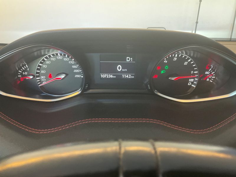 Peugeot 308 1.6 Blue-HDi GT Line 2017 – снимка 18