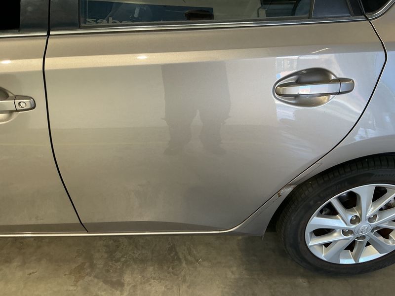 Toyota Auris 1.3 Active 2014 – снимка 30