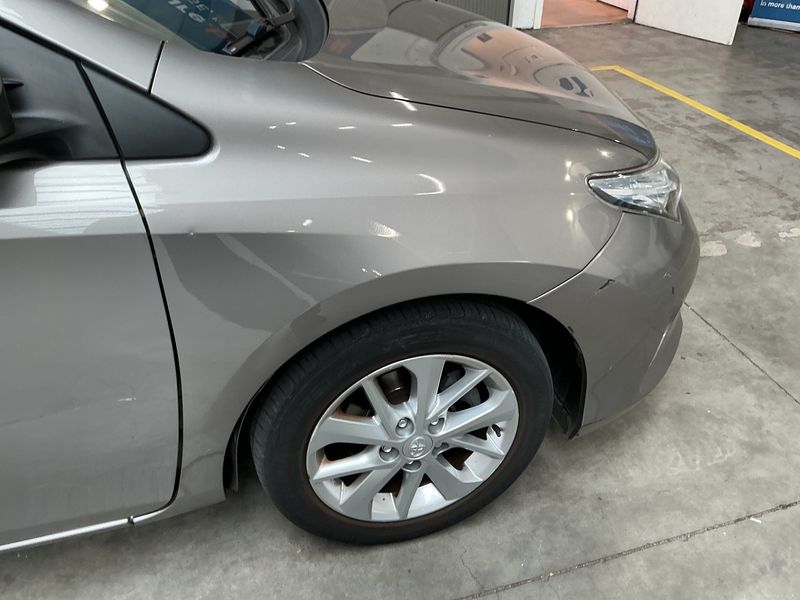 Toyota Auris 1.3 Active 2014 – снимка 22