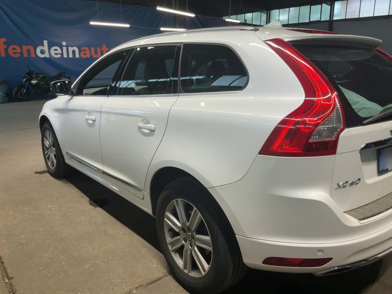 Volvo XC60 2.4 D5 Summum AWD 2015 – снимка 6