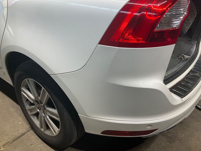 Volvo XC60 2.4 D5 Summum AWD 2015 – снимка 39
