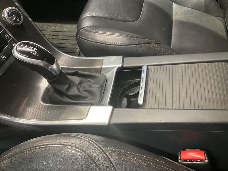 Volvo XC60 2.4 D5 Summum AWD 2015 – снимка 27
