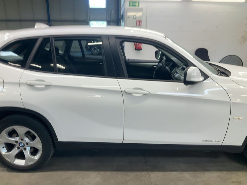 BMW X1 xDrive 20d 2011 – снимка 10