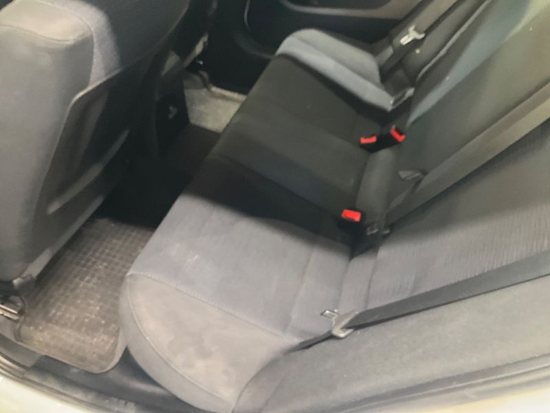BMW X1 xDrive 20d 2011 – снимка 27
