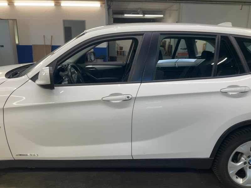 BMW X1 xDrive 20d 2011 – снимка 4