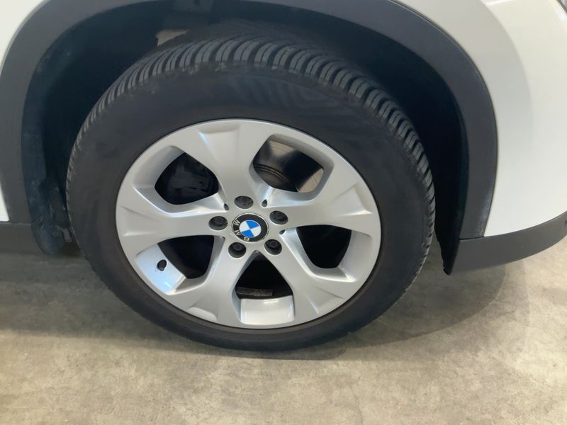 BMW X1 xDrive 20d 2011 – снимка 11