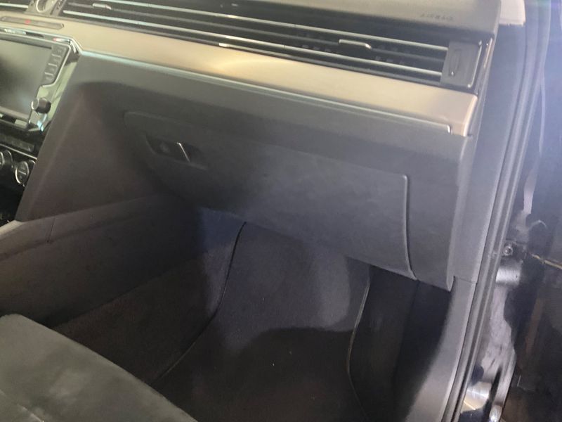 Volkswagen Passat 2.0 TDI Highline 4Motion BlueMotion Tech 2014 – снимка 22
