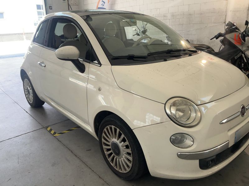 Fiat 500 1.3 M-Jet Lounge 2011 – снимка 12