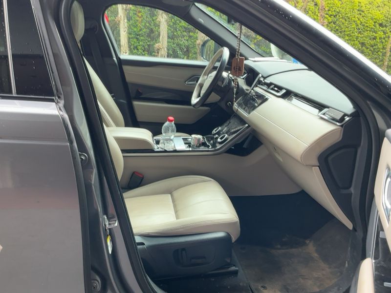 Land Rover Range Rover Velar 2.0 Si4 TwinTurbo S R-Dynamic 2019 – снимка 16
