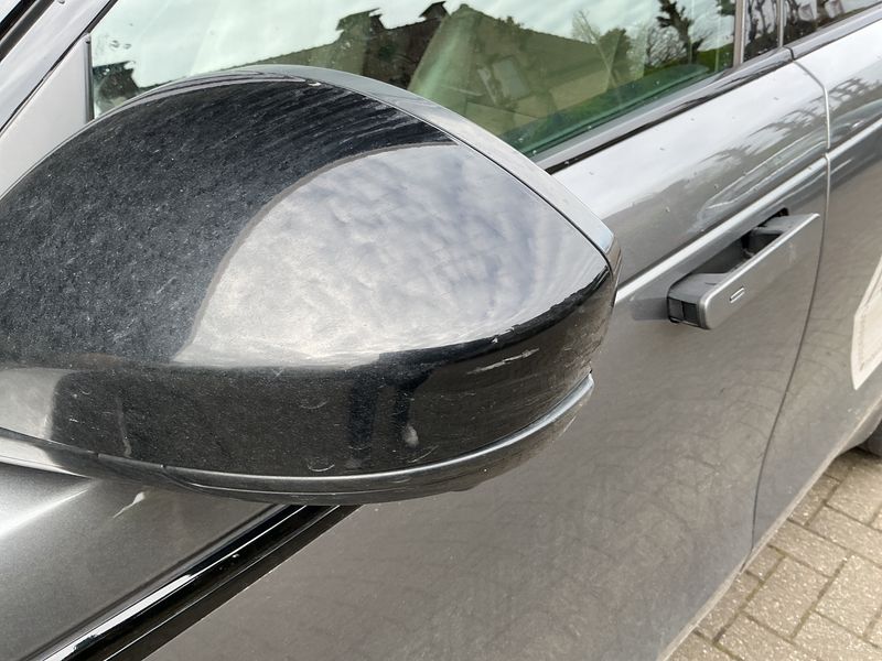 Land Rover Range Rover Velar 2.0 Si4 TwinTurbo S R-Dynamic 2019 – снимка 25