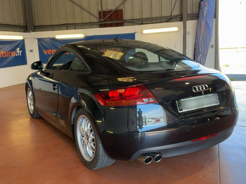 Audi TT 2.0 TFSI Coupe 2010 – снимка 6