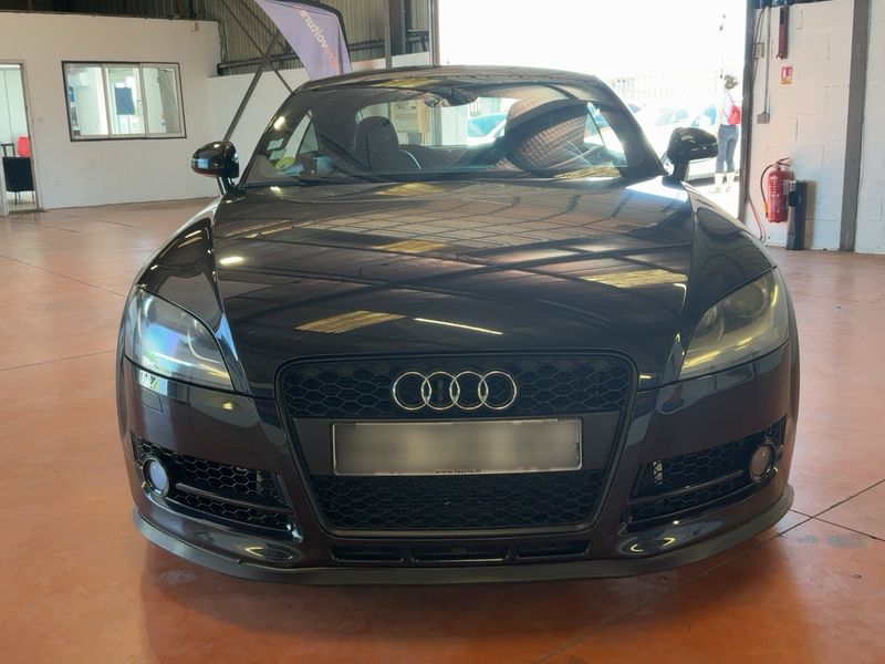 Audi TT 2.0 TFSI Coupe 2010 – снимка 14