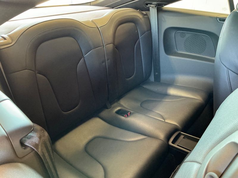 Audi TT 2.0 TFSI Coupe 2010 – снимка 19
