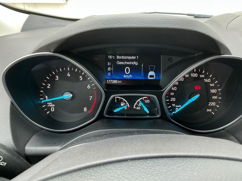 Ford Kuga 1.5 EcoBoost Cool&Connect 2018 – снимка 19