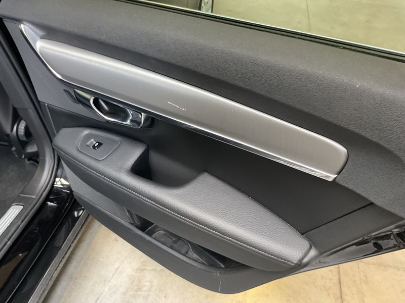 Volvo V90 2.0 D4 Momentum 2018 – снимка 27
