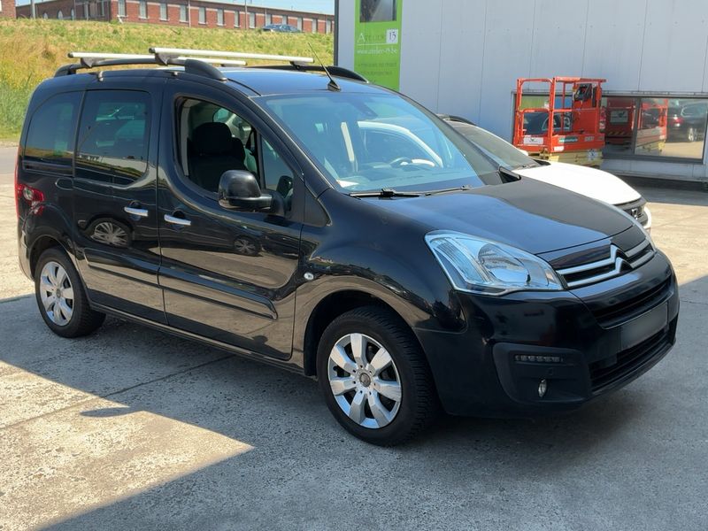 Citroen Berlingo 1.2 PureTech Selection 2017 – снимка 12
