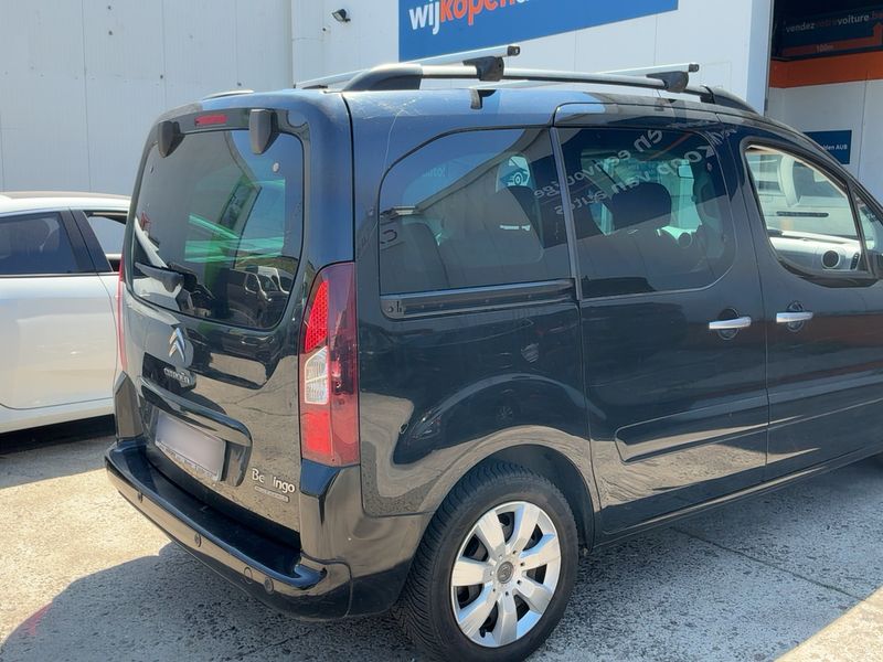 Citroen Berlingo 1.2 PureTech Selection 2017 – снимка 8