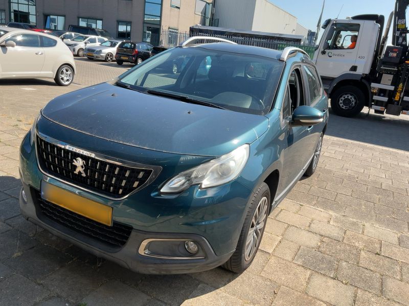 Peugeot 2008 1.2 e-VTi Active 2016 – снимка 1