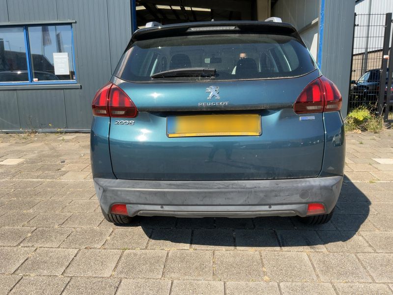 Peugeot 2008 1.2 e-VTi Active 2016 – снимка 7