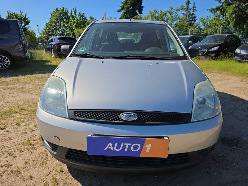 Ford Fiesta 1.3 Viva 2004 – снимка 7