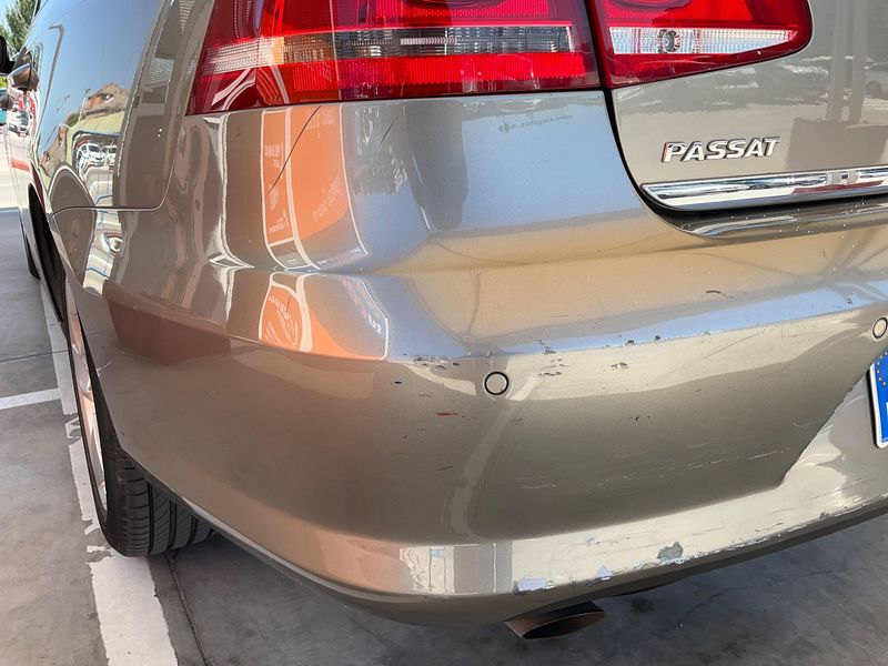 Volkswagen Passat 1.6 TDI Edition BlueMotion Tech 2014 – снимка 34