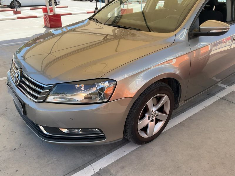 Volkswagen Passat 1.6 TDI Edition BlueMotion Tech 2014 – снимка 2