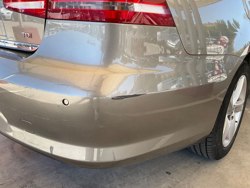 Volkswagen Passat 1.6 TDI Edition BlueMotion Tech 2014 – снимка 35