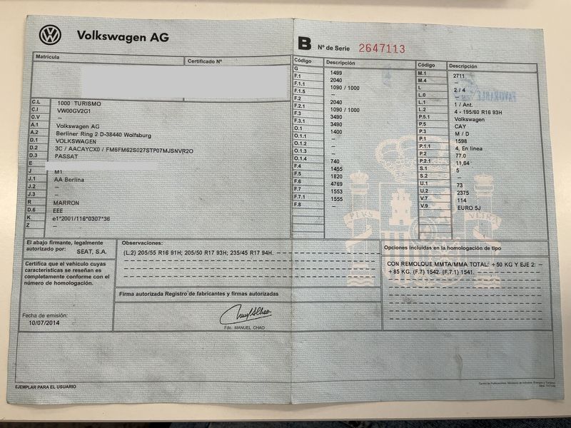 Volkswagen Passat 1.6 TDI Edition BlueMotion Tech 2014 – снимка 21