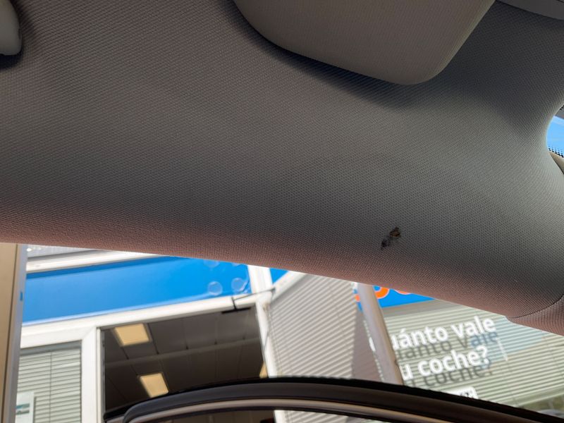 Volkswagen Passat 1.6 TDI Edition BlueMotion Tech 2014 – снимка 29