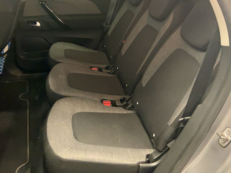 Citroen C4 Spacetourer 1.5 Blue-HDi Feel 2019 – снимка 19