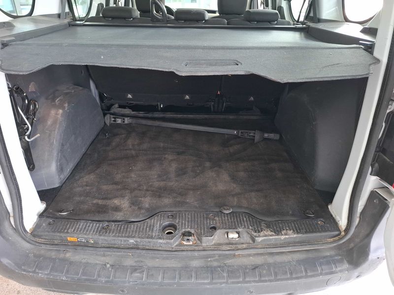 Dacia Dokker 1.5 Blue dCi Silver Line 2019 – снимка 9