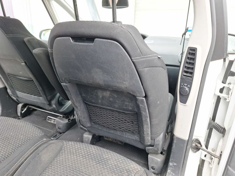 Citroen C4 Picasso 1.6 HDi Confort 2013 – снимка 47