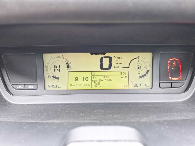 Citroen C4 Picasso 1.6 HDi Confort 2013 – снимка 12