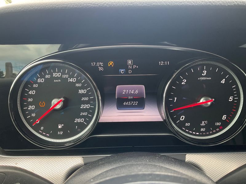 Mercedes-Benz E-Klasse E 400 d T 4Matic AMG Line 2019 – снимка 18