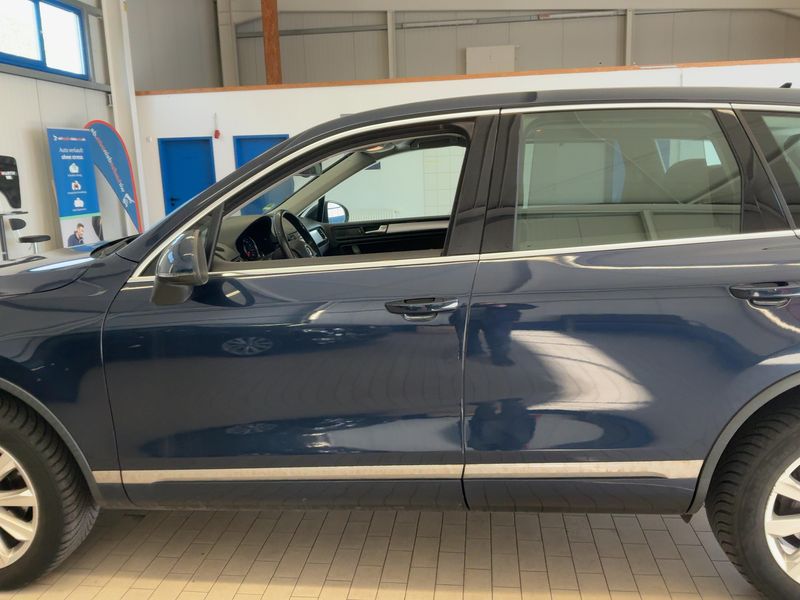 Volkswagen Touareg 3.0 V6 TDI BlueMotion Tech 2012 – снимка 4