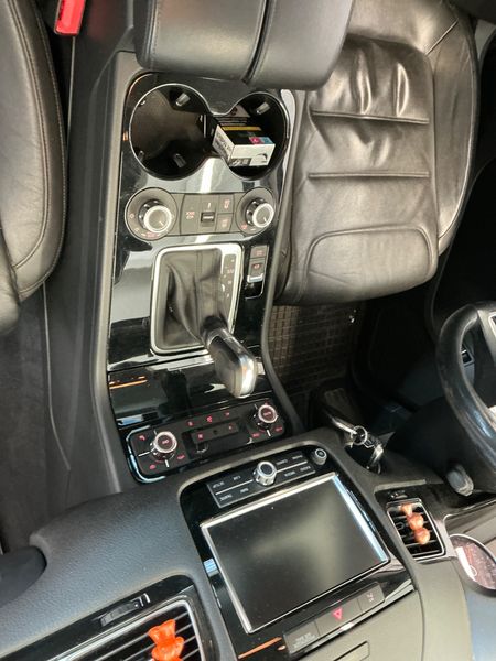 Volkswagen Touareg 3.0 V6 TDI BlueMotion Tech 2012 – снимка 28