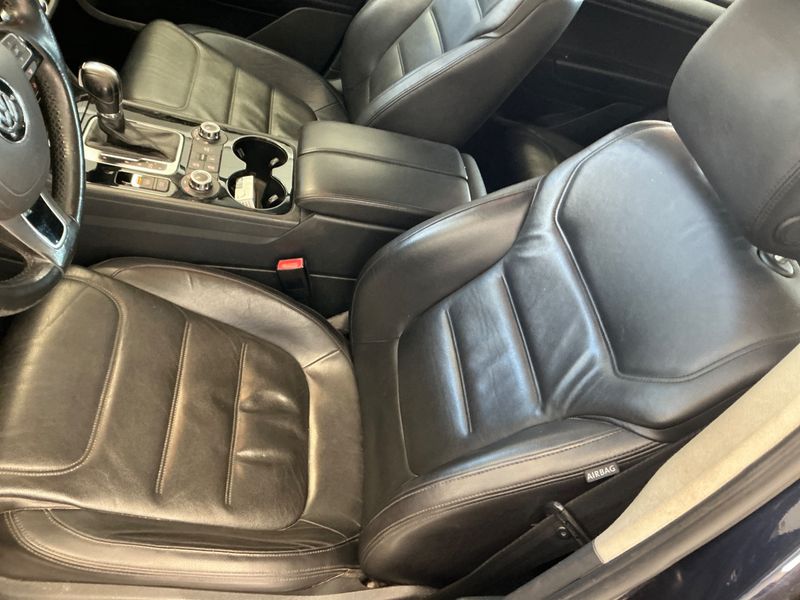 Volkswagen Touareg 3.0 V6 TDI BlueMotion Tech 2012 – снимка 34