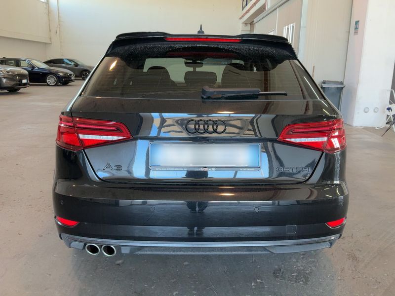 Audi A3 Sportback 35 TFSI Design Luxe 2018 – снимка 7