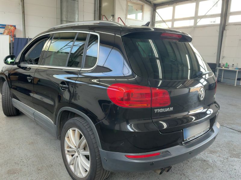 Volkswagen Tiguan 2.0 TDI Track & Style 4Motion BlueMotion Tech 2011 – снимка 6