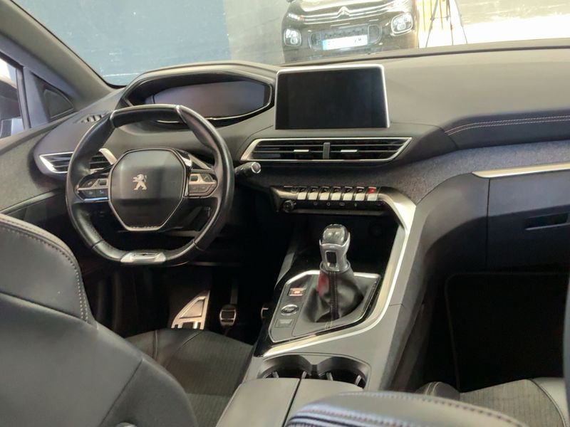Peugeot 5008 1.5 Blue-HDi GT Line 2018 – снимка 17