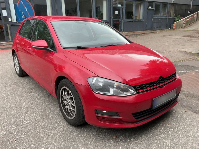 Volkswagen Golf VII 1.2 TSI Trendline BlueMotion Tech 2013 – снимка 12