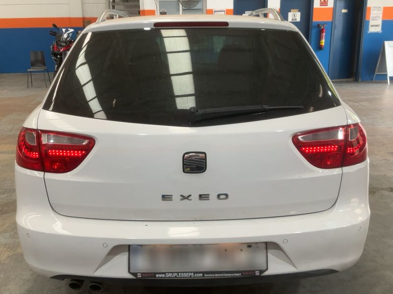 Seat Exeo 2.0 TDI Sport 2011 – снимка 7