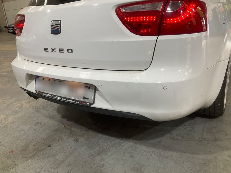 Seat Exeo 2.0 TDI Sport 2011 – снимка 28