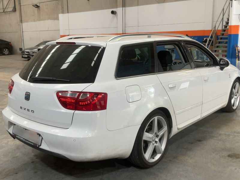 Seat Exeo 2.0 TDI Sport 2011 – снимка 8