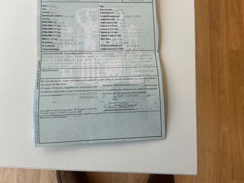 Opel Corsa 1.2 Essentia 2010 – снимка 6