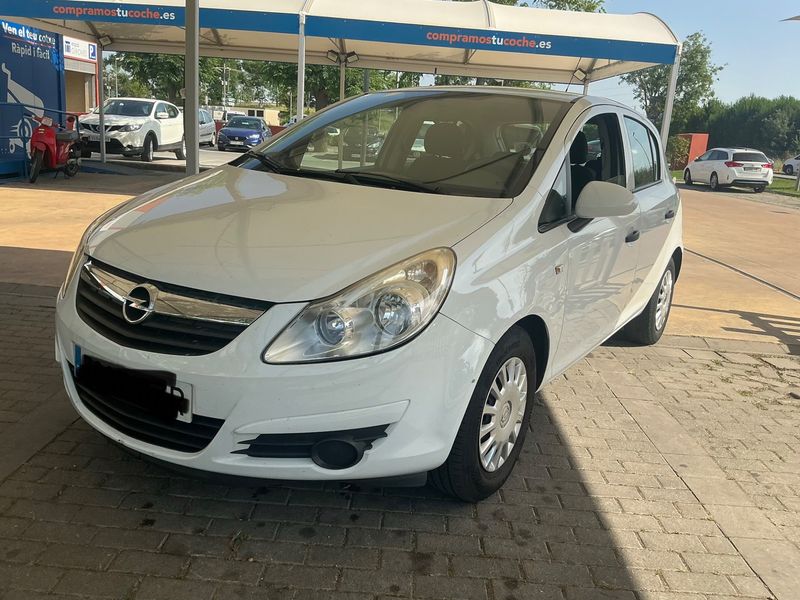 Opel Corsa 1.2 Essentia 2010 – снимка 1