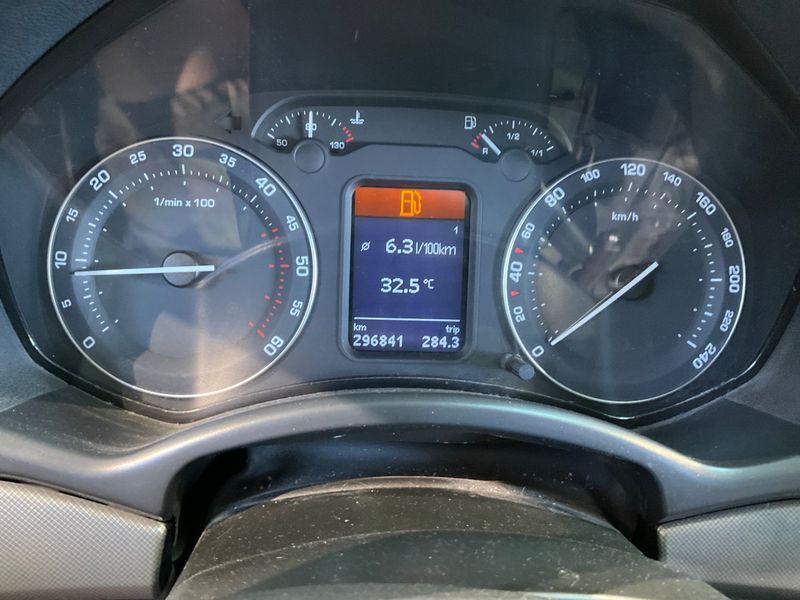 Skoda Octavia 2.0 TDI Elegance 2005 – снимка 4