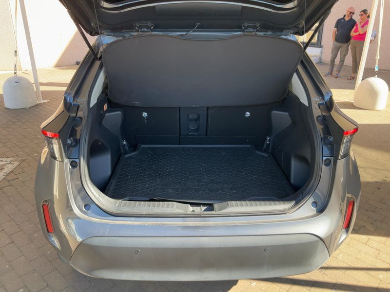 Toyota Yaris Cross 1.5 Hybrid 2WD Lounge 2021 – снимка 15