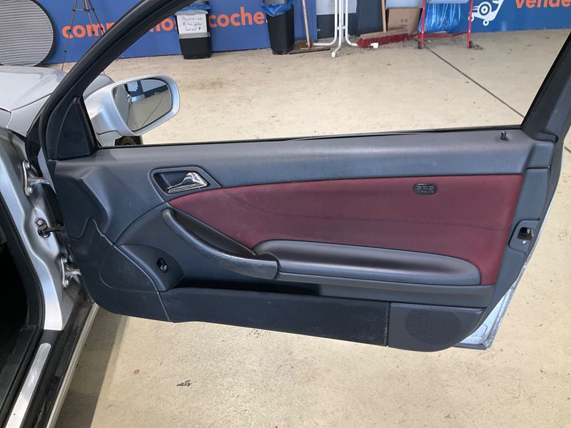 Mercedes-Benz CLC-Klasse CLC 220 CDI 2009 – снимка 29