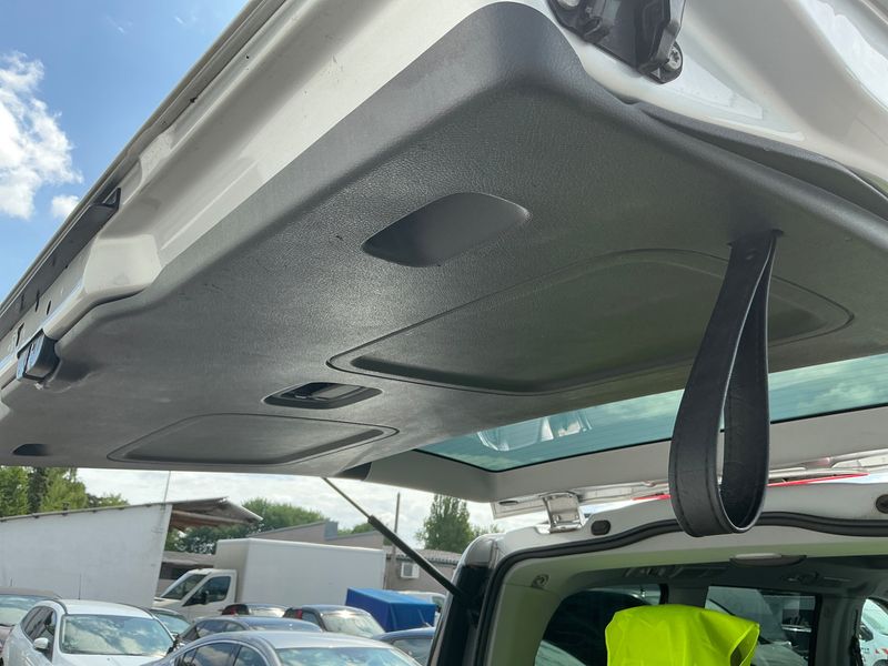 Mercedes-Benz Viano 2.1 CDI kompakt Trend Edition 2012 – снимка 29